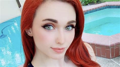 amouranth nude live stream